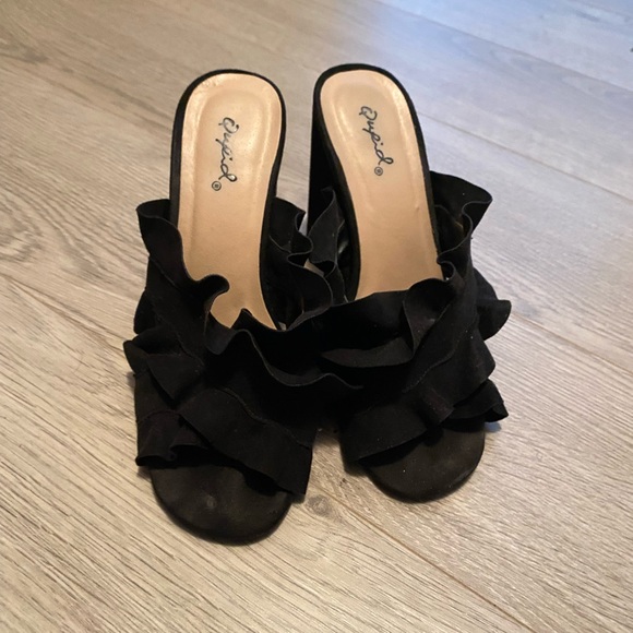 Suede ruffles fashion novas mules - Picture 4 of 5